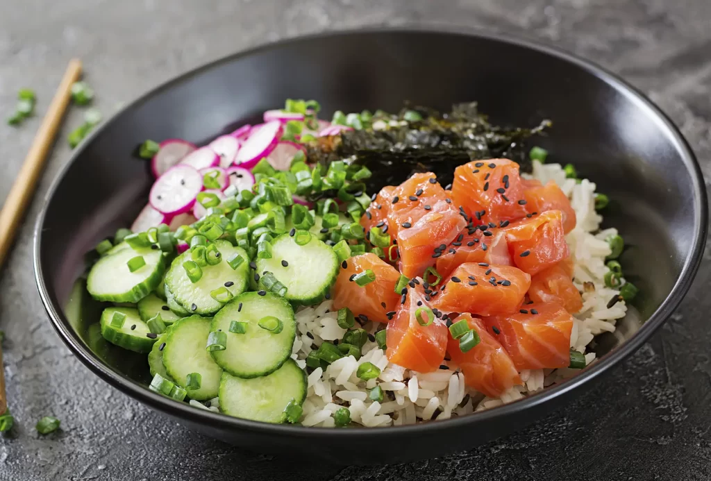 poke de salmão dieta saudável