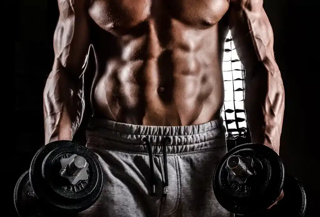 superar o efeito plato na musculação HOMEM TREINANDO hipertrofia muscular definir e transformar o corpo