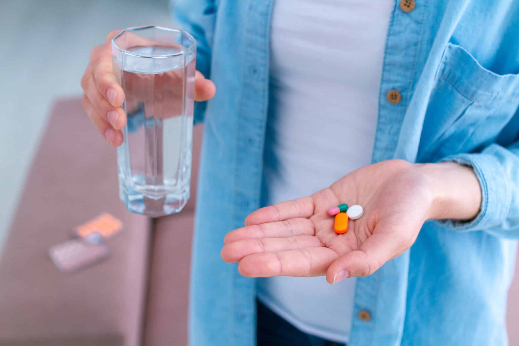 capsulas comprimidos suplemento vitaminas e minerais
